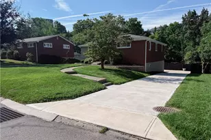 1257 Meadowlark Dr, Scott Township, PA 15243 - Photo 25