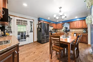 6230 Freeport Rd, Harrison Township, PA 16229 - Photo 7
