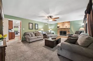 6230 Freeport Rd, Harrison Township, PA 16229 - Photo 9