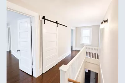 224 S Pacific Ave #2R, Friendship Park, PA 15224 - Photo 5