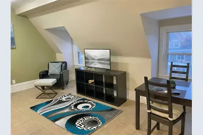 226 S Pacific Ave #3, Friendship Park, PA 15224 - Photo 5