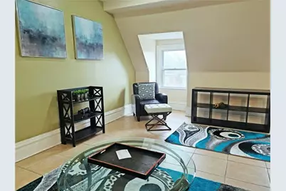 226 S Pacific Ave #3, Friendship Park, PA 15224 - Photo 3