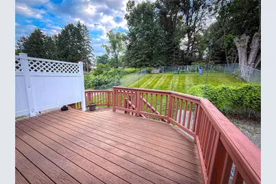 951 Logan Rd, Bethel Park, PA 15102 - Photo 31
