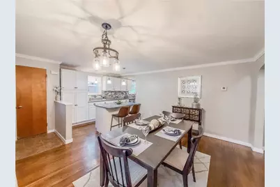 951 Logan Rd, Bethel Park, PA 15102 - Photo 5