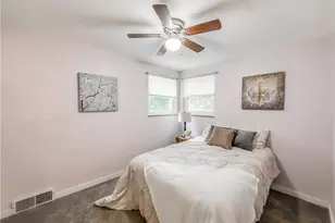 951 Logan Rd, Bethel Park, PA 15102 - Photo 21