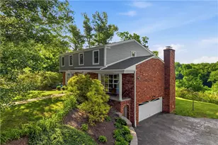 1873 Tilton Dr, Pittsburgh, PA 15241 - Photo 3