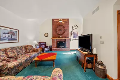 959 Bentleyville Rd, Fallowfield, PA 15022 - Photo 25