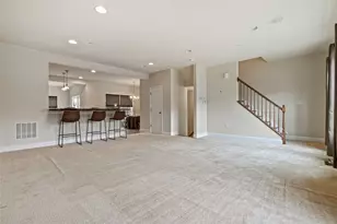 685 Freedom Dr, Collier Township, PA 15106 - Photo 5