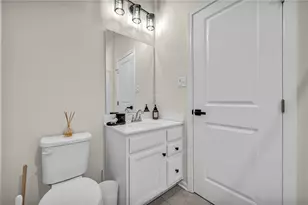 213 Cranesbill Dr, Adams Township, PA 16046 - Photo 27