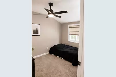 143 Peter Dr, Pittsburgh, PA 15235 - Photo 11