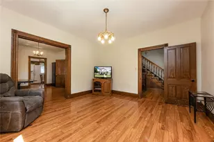 225 E Pine St, Grove City Boro, PA 16127 - Photo 15