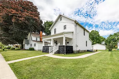 225 E Pine St, Grove City Boro, PA 16127 - Photo 3