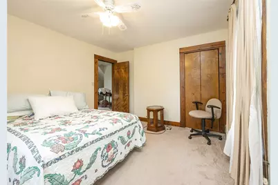 225 E Pine St, Grove City Boro, PA 16127 - Photo 27