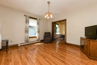 225 E Pine St, Grove City Boro, PA 16127 - Photo 17