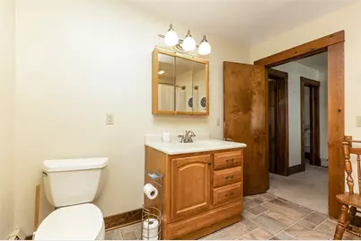 225 E Pine St, Grove City Boro, PA 16127 - Photo 31