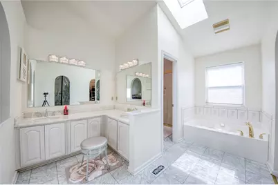 219 Waterford Dr, McKees Rocks, PA 15136 - Photo 21