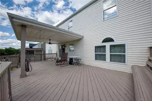 219 Waterford Dr, McKees Rocks, PA 15136 - Photo 43