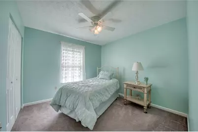 219 Waterford Dr, McKees Rocks, PA 15136 - Photo 27
