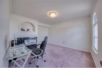 219 Waterford Dr, McKees Rocks, PA 15136 - Photo 5