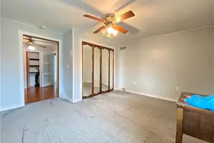 11 Washington Dr, Monessen, PA 15062 - Photo 21