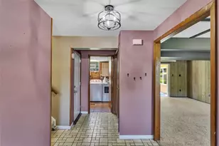 668 Edward Dr, Carnegie, PA 15106 - Photo 5