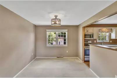 668 Edward Drive, Carnegie, PA 15106 - Photo 9