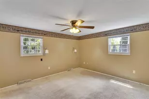 668 Edward Dr, Carnegie, PA 15106 - Photo 19