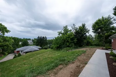 1165 Kings Ln, Coraopolis, PA 15108 - Photo 29