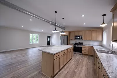 1165 Kings Ln, Coraopolis, PA 15108 - Photo 11