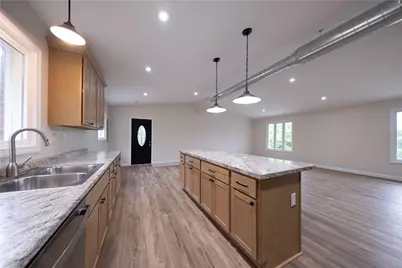 1165 Kings Ln, Coraopolis, PA 15108 - Photo 13