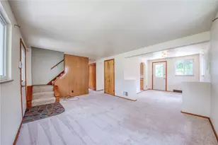 660 Valemont Dr, Verona, PA 15147 - Photo 5