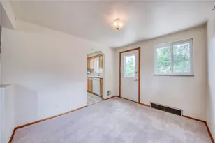660 Valemont Dr, Verona, PA 15147 - Photo 7