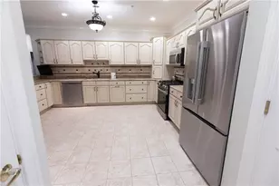 110 Evergreen Dr, Peters Township, PA 15317 - Photo 7