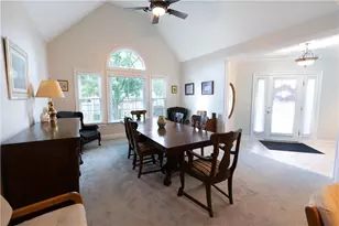 110 Evergreen Dr, Peters Township, PA 15317 - Photo 11