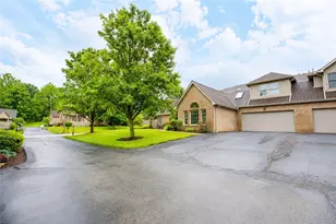 110 Evergreen Dr, Peters Township, PA 15317 - Photo 5