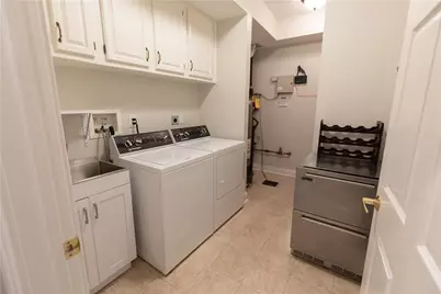 110 Evergreen Dr, Peters Township, PA 15317 - Photo 31