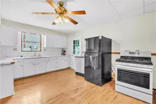1309 3rd Ave, Beaver Falls, PA 15010 - Photo 9