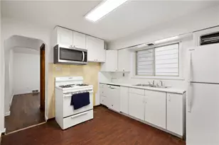 63 Lawn St, Pittsburgh, PA 15213 - Photo 5