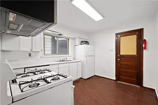 63 Lawn St, Pittsburgh, PA 15213 - Photo 7