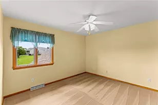 100 Aragon Pl, Union Township, PA 15332 - Photo 21