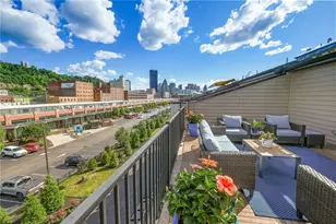 1920 Waterfront Pl, Pittsburgh, PA 15222 - Photo 3