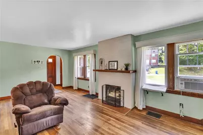 531 Springdale Dr, Pittsburgh, PA 15235 - Photo 11
