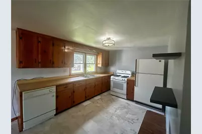 302 Orchard, Conemaugh Township, PA 15928 - Photo 5