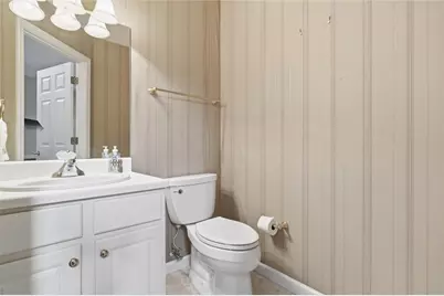 6380 Jefferson Pointe Cir, Jefferson Hills, PA 15025 - Photo 17