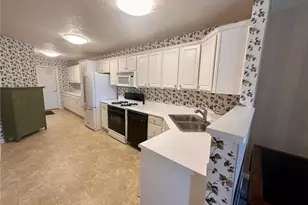 6380 Jefferson Pointe Cir, Jefferson Hills, PA 15025 - Photo 11