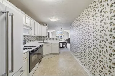 6380 Jefferson Pointe Cir, Jefferson Hills, PA 15025 - Photo 11