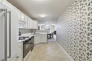 6380 Jefferson Pointe Cir, Jefferson Hills, PA 15025 - Photo 11