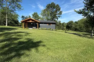 291 Simon Dr, Summit Township, PA 16002 - Photo 7