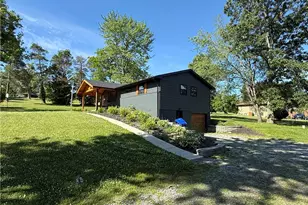 291 Simon Dr, Summit Township, PA 16002 - Photo 9