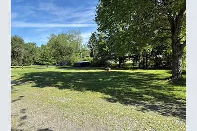 291 Simon Dr, Summit Township, PA 16002 - Photo 3